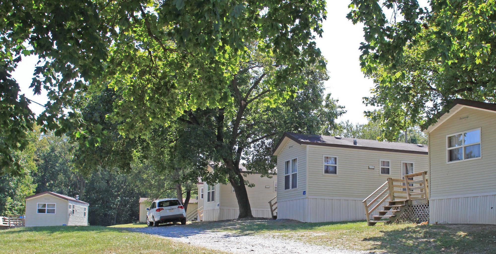 Circle M Rv & Camping Resort - Caravan Park Millersville Bagian luar foto