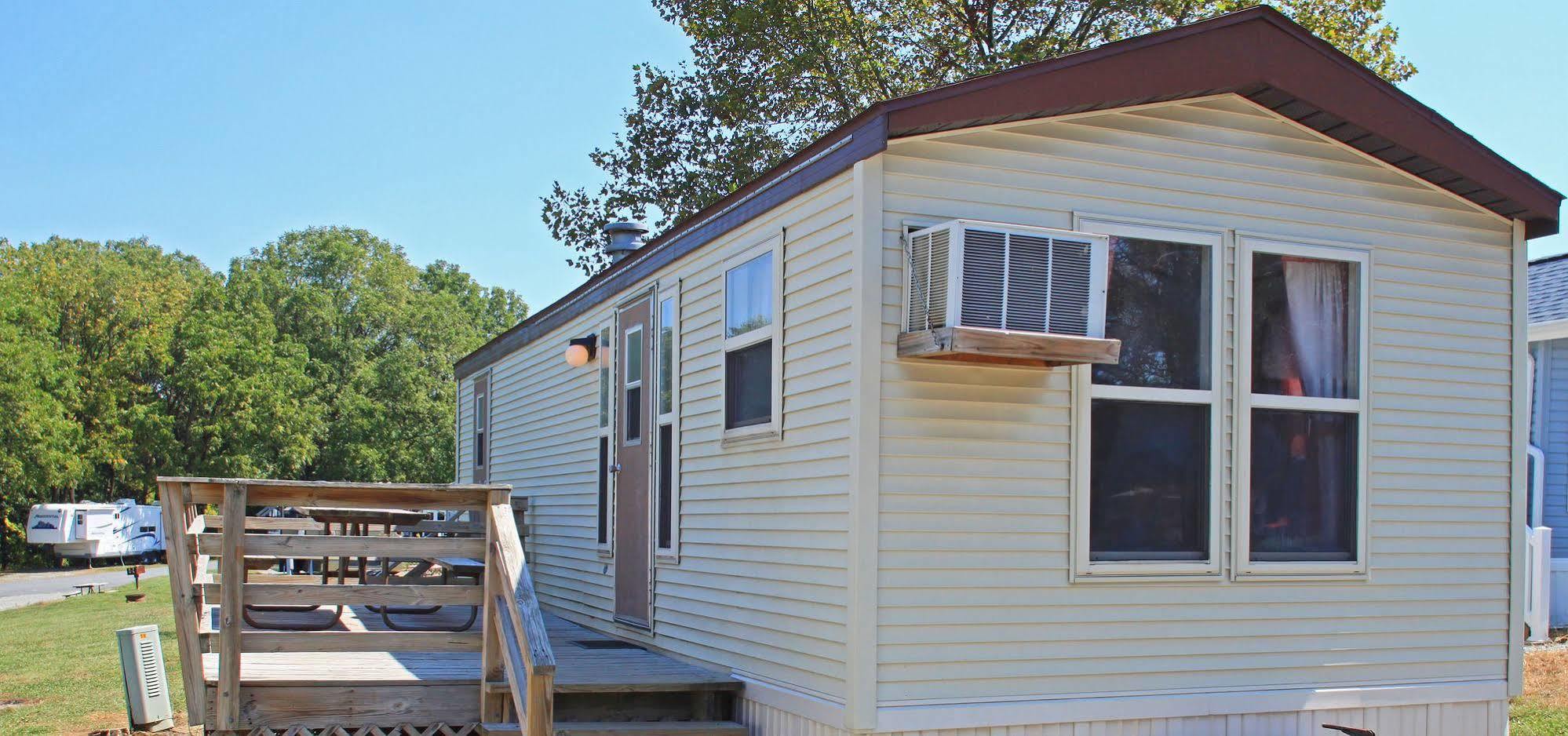 Circle M Rv & Camping Resort - Caravan Park Millersville Bagian luar foto